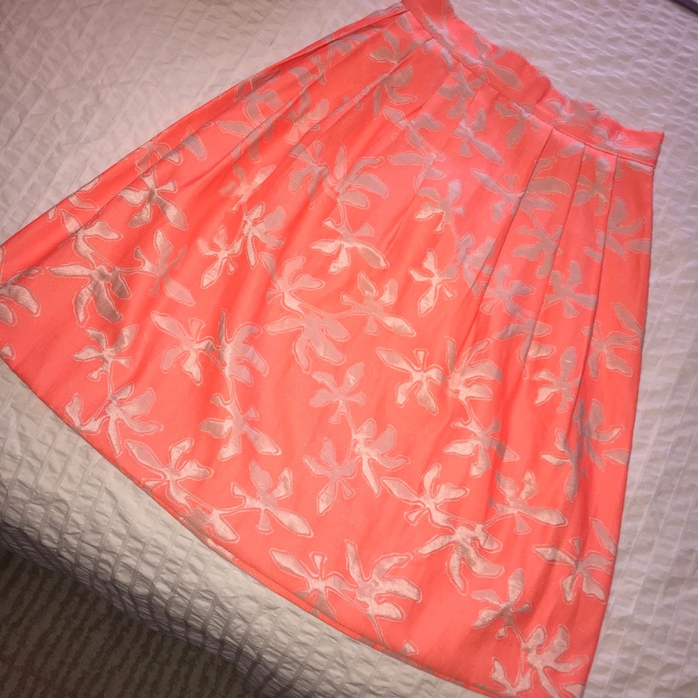 Gorgeous Midi skirt!